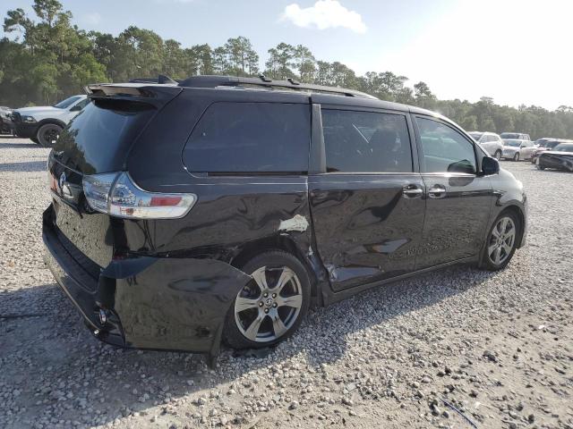 Photo 3 from auction – 2018 TOYOTA SIENNA SE with VIN 5TDXZ3DC4JS909593