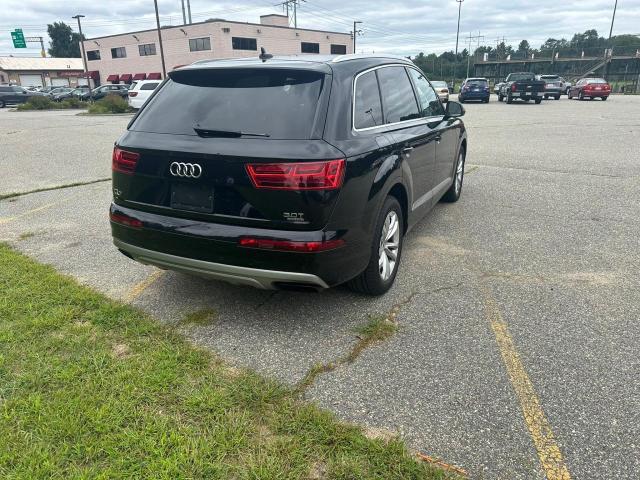 Photo 4 from auction – 2017 AUDI Q7 PREMIUM with VIN WA1LAAF77HD018515