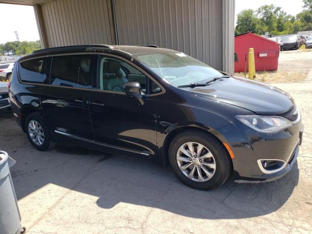 Photo 4 from auction – 2017 CHRYSLER PACIFICA T with VIN 2C4RC1BGXHR785613