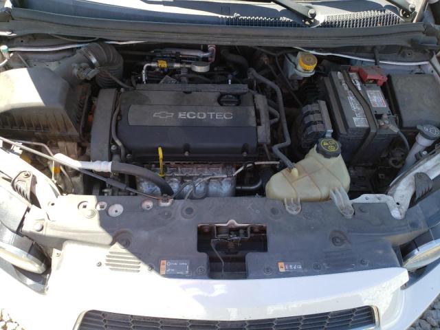 Foto 11 de la subasta – 2014 CHEVROLET SONIC LT con VIN 1G1JC5SH4E4173363
