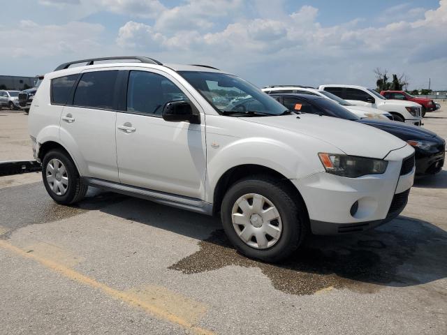 Photo 4 from auction – 2011 MITSUBISHI OUTLANDER with VIN JA4AS2AWXBU021652