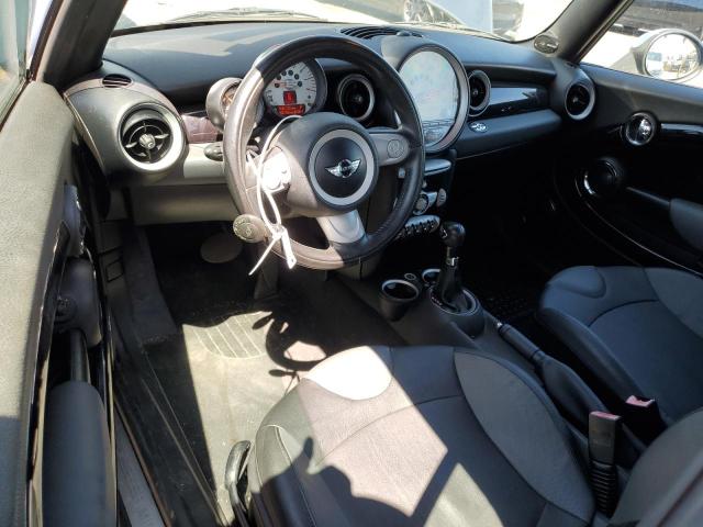 Photo 8 from auction – 2010 MINI COOPER with VIN WMWMR3C54ATU97647