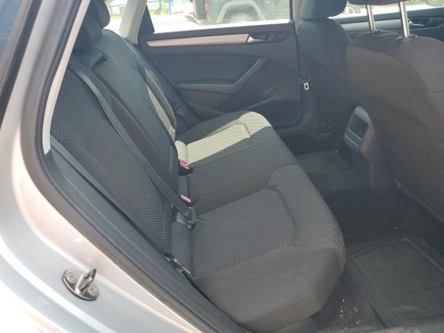 Photo 10 from auction – 2014 VOLKSWAGEN PASSAT S with VIN 1VWAS7A36EC096588