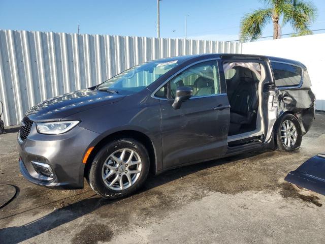 CHRYSLER PACIFICA T 2023 with VIN 2C4RC1BG1PR601299 - Photo from auction