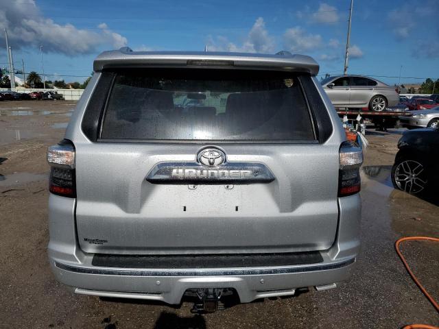 Foto 6 de la subasta – 2017 TOYOTA 4RUNNER SR con VIN JTEZU5JR2H5161840