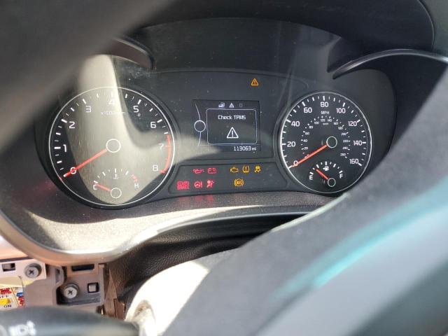 Photo 9 from auction – 2018 KIA OPTIMA with VIN 5XXGT4L34JG215352