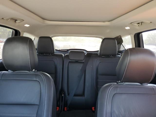 Photo 10 from auction – 2018 FORD ESCAPE SEL with VIN 1FMCU9HD9JUD01658