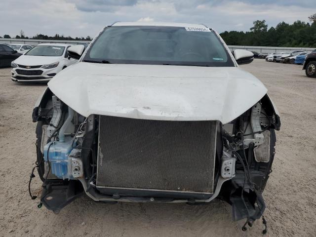 Photo 5 from auction – 2015 TOYOTA HIGHLANDER with VIN 5TDJKRFH0FS212483