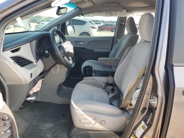 Photo 7 from auction – 2015 TOYOTA SIENNA LE with VIN 5TDKK3DC9FS651383
