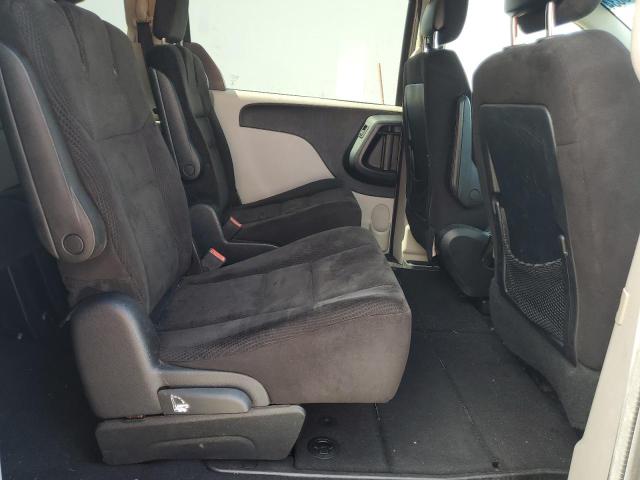 Photo 11 from auction – 2014 DODGE GRAND CARA with VIN 2C4RDGCG0ER209703