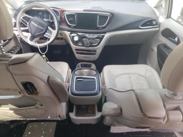 Photo 8 from auction – 2017 CHRYSLER PACIFICA L with VIN 2C4RC1GG1HR752007