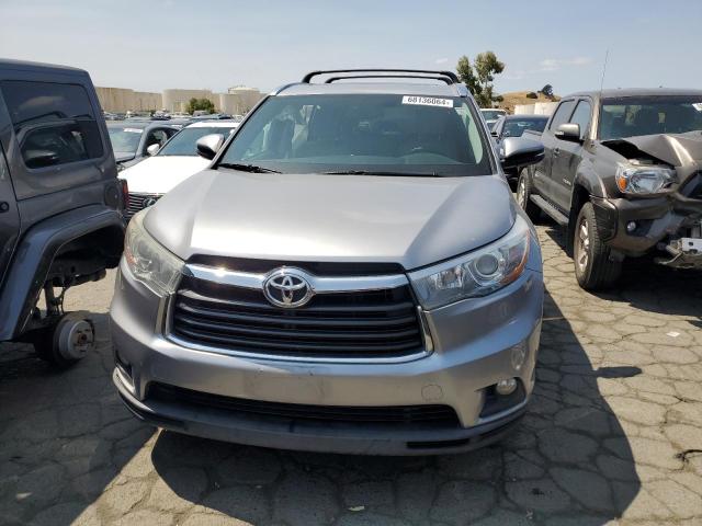 Photo 5 from auction – 2015 TOYOTA HIGHLANDER with VIN 5TDKKRFH7FS056673