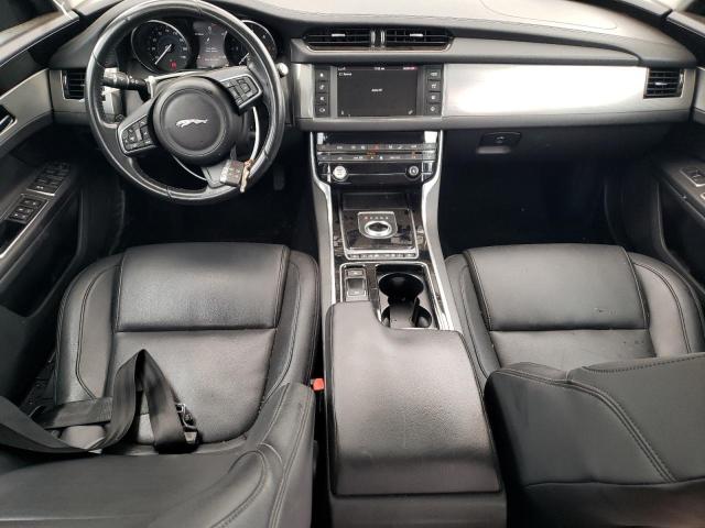 Photo 8 from auction – 2017 JAGUAR XF PREMIUM with VIN SAJBD4BN3HCY42629
