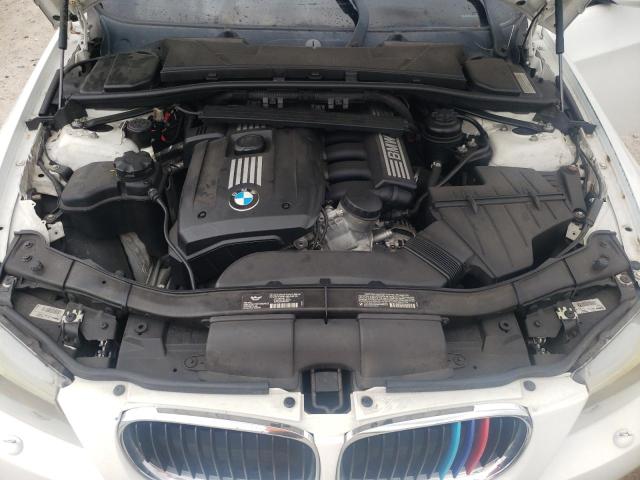 Photo 11 from auction – 2011 BMW 328 I with VIN WBAPH7C50BE851256