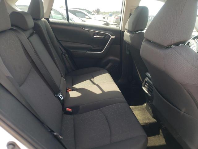 Photo 11 from auction – 2021 TOYOTA RAV4 XLE with VIN 2T3P1RFV2MW156688