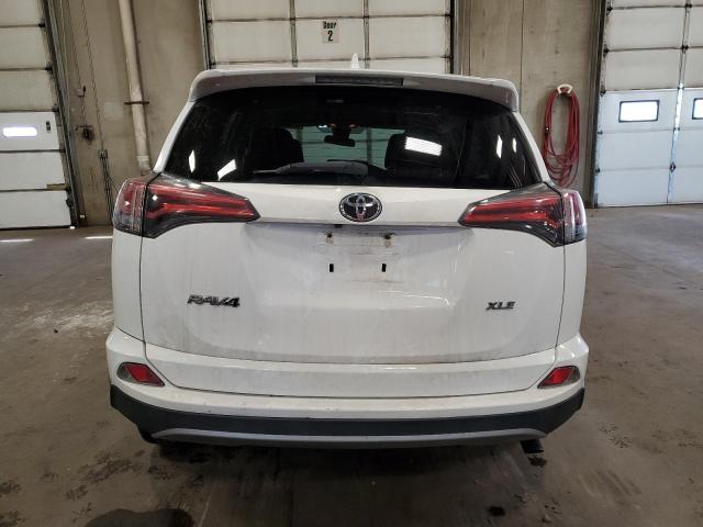Photo 6 from auction – 2018 TOYOTA RAV4 ADVEN with VIN 2T3WFREV7JW414178