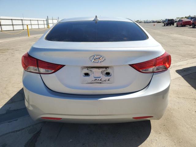 Photo 6 from auction – 2012 HYUNDAI ELANTRA GL with VIN 5NPDH4AE5CH105328