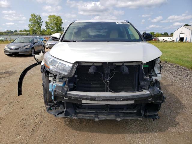 Photo 5 from auction – 2015 TOYOTA HIGHLANDER with VIN 5TDDKRFH3FS107739