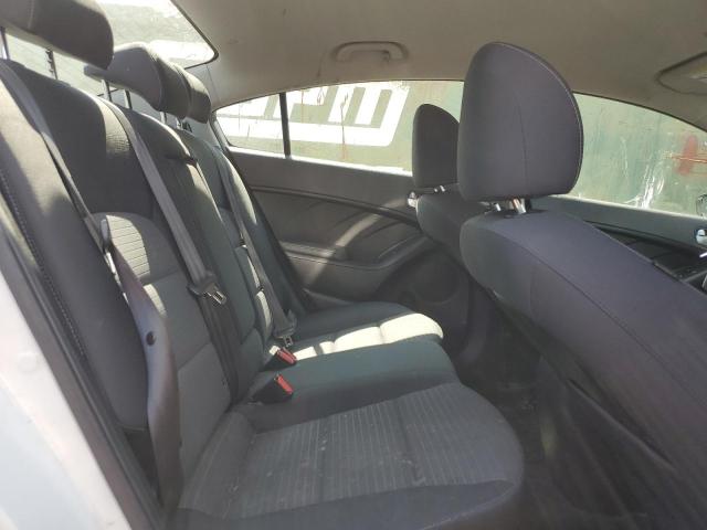 Photo 10 from auction – 2017 KIA FORTE LX with VIN 3KPFL4A71HE120123