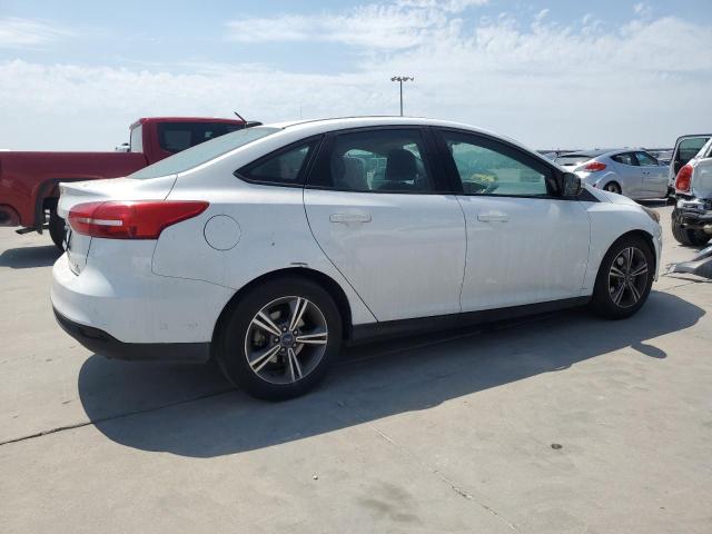 Photo 3 from auction – 2017 FORD FOCUS SE with VIN 1FADP3FE7HL265385