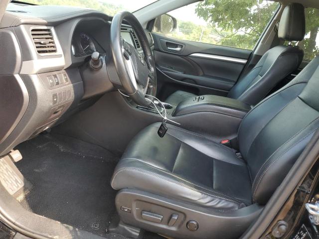 Photo 7 from auction – 2017 TOYOTA HIGHLANDER with VIN 5TDJZRFH7HS382144