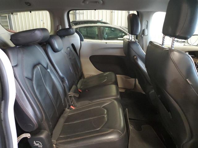 Photo 11 from auction – 2018 CHRYSLER PACIFICA T with VIN 2C4RC1BG6JR112338