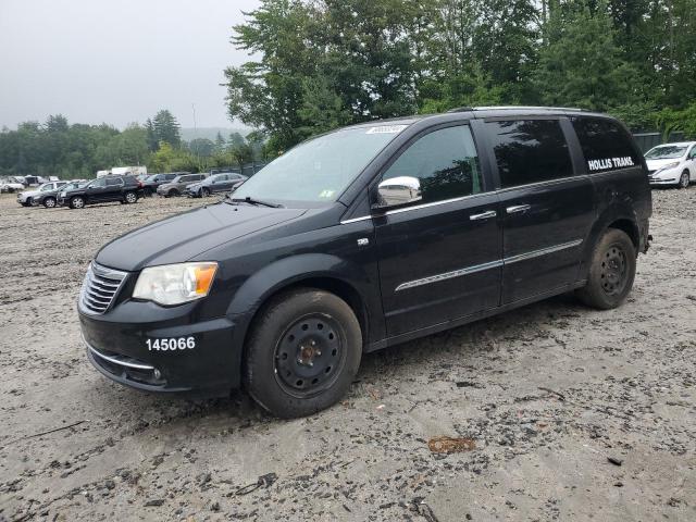 CHRYSLER TOWN & COU 2014 with VIN 2C4RC1CGXER225066 - Photo from auction