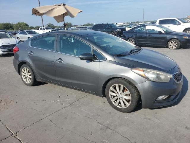 Foto 4 de la subasta – 2014 KIA FORTE EX con VIN KNAFX4A80E5096236