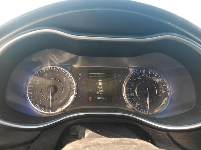 Photo 9 from auction – 2015 CHRYSLER 200 LIMITE with VIN 1C3CCCAB3FN595898