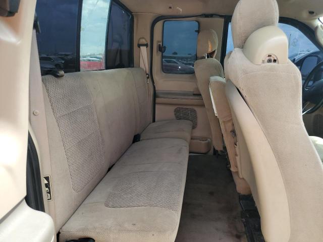 Photo 10 from auction – 2003 FORD F250 SUPER with VIN 3FTNX21L93MB42001