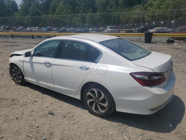 Photo 2 from auction – 2017 HONDA ACCORD EXL with VIN 1HGCR3F84HA024231