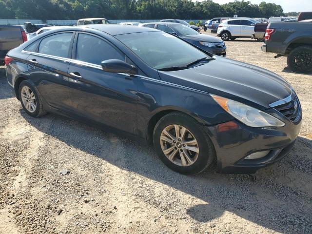 Photo 4 from auction – 2013 HYUNDAI SONATA GLS with VIN 5NPEB4AC8DH704391