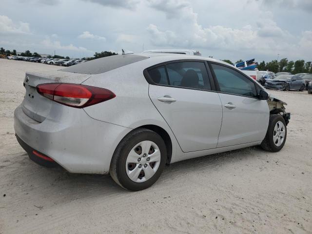 Photo 3 from auction – 2018 KIA FORTE LX with VIN 3KPFL4A73JE196951