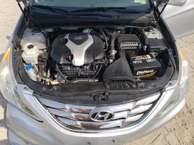 Photo 11 from auction – 2012 HYUNDAI SONATA SE with VIN 5NPEC4AB5CH321768