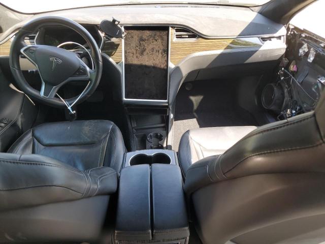 Photo 8 from auction – 2015 TESLA MODEL S with VIN 5YJSA1E20FF116346