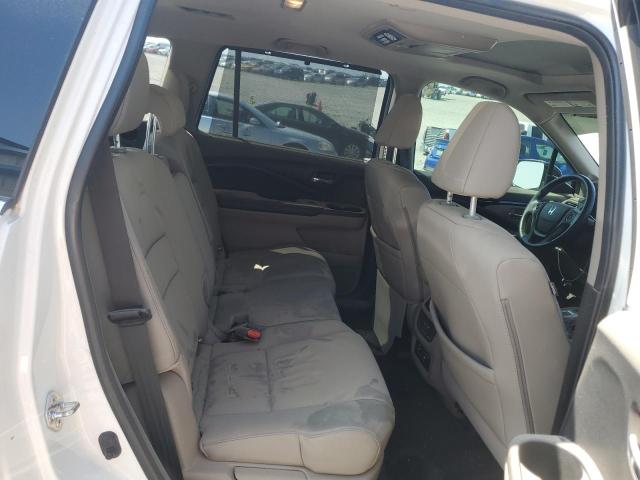Photo 11 from auction – 2018 HONDA PILOT TOUR with VIN 5FNYF6H93JB020351