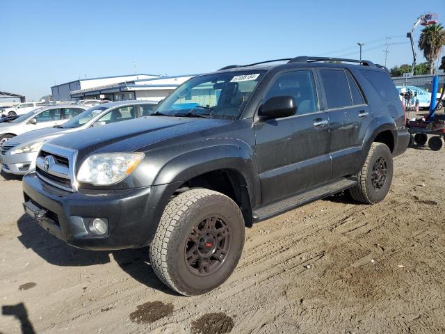 TOYOTA 4RUNNER SR 2006 with VIN JTEBU14R868073666 - Photo from auction