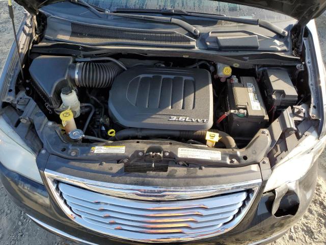 Photo 12 from auction – 2011 CHRYSLER TOWN & COU with VIN 2A4RR8DG1BR676205