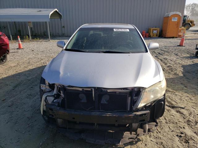 Photo 5 from auction – 2011 TOYOTA CAMRY BASE with VIN 4T1BF3EKXBU648360