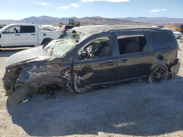 DODGE GRAND CARA 2018 with VIN 2C4RDGEG2JR224341 - Photo from auction