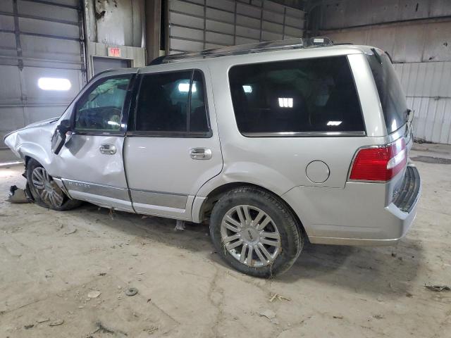 Photo 2 from auction – 2010 LINCOLN NAVIGATOR with VIN 5LMJJ2J53AEJ06608