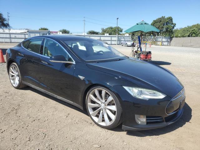 Photo 4 from auction – 2013 TESLA MODEL S with VIN 5YJSA1CPXDFP13385