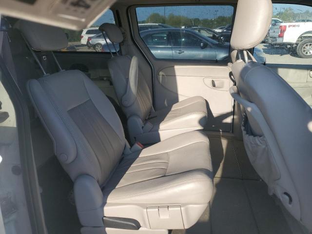 Photo 11 from auction – 2006 CHRYSLER TOWN & COU with VIN 2A4GP54L06R845077