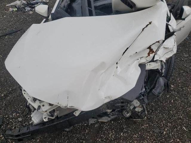 Photo 11 from auction – 2015 TOYOTA COROLLA L with VIN 2T1BURHEXFC280655