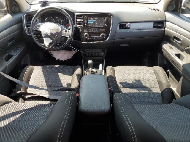 Photo 8 from auction – 2017 MITSUBISHI OUTLANDER with VIN JA4AZ2A32HZ017446