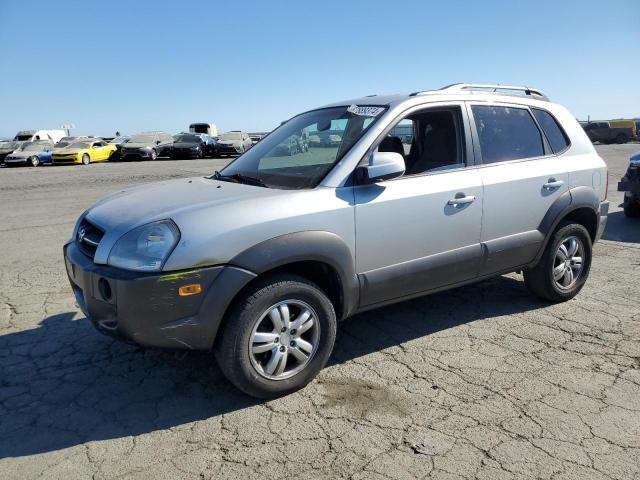 HYUNDAI TUCSON SE 2007 with VIN KM8JN72D77U619952 - Photo from auction