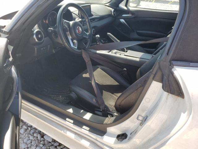 Photo 8 from auction – 2019 FIAT 124 SPIDER with VIN JC1NFAEK1K0143043