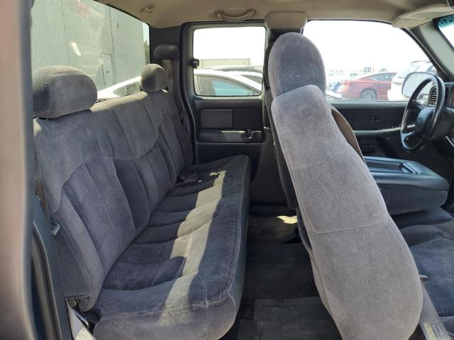 Photo 10 from auction – 2001 CHEVROLET SILVERADO with VIN 2GCEC19V111367044