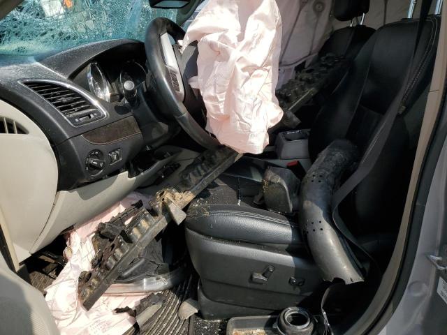 Photo 7 from auction – 2013 CHRYSLER TOWN & COU with VIN 2C4RC1BG9DR777996