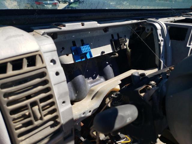 Photo 9 from auction – 1998 JEEP WRANGLER with VIN 1J4FY29P5WP769151